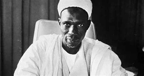  1960'nin Nijerya Bağımsızlığını İlan Etmesi: Sir Abubakar Tafawa Balewa ve Dev Bir Yolculuk